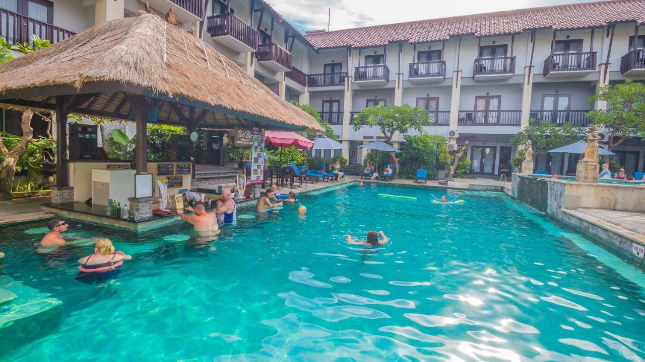 The Lokha Legian Resort & Spa Bagian luar foto